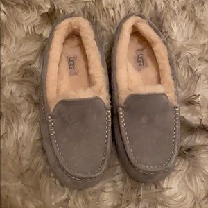 UGG Women’s ansley wool slippers